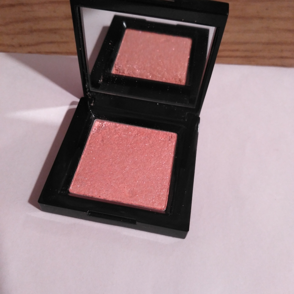 Mac Warm Ice Sheerspark Pressed Powder